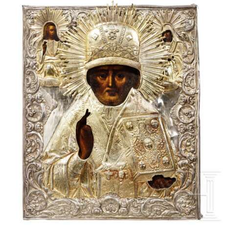 Ikone Heiliger Nikolaus der Wundertäter mit silbernem Oklad, Russland, datiert 1867 - photo 1