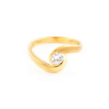 RING MIT BRILLANT-SOLITAIRE 'CHRISTIAN BAUER' - фото 1