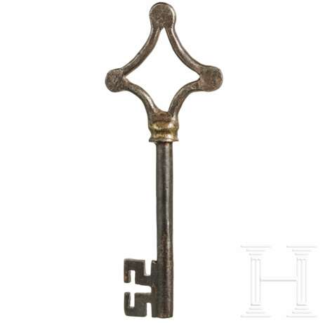 Spätgotischer Schlüssel, deutsch, um 1500 - photo 1