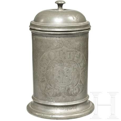 Apothekerdose "Antidot Theriag" aus Zinn, deutsch, um 1700 - photo 1