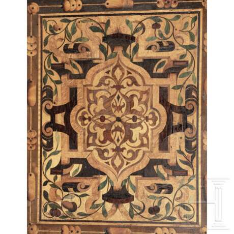 Bedeutendes Renaissance-Kabinettkästchen mit feinem Dekor aus Strohmosaik, süddeutsch, um 1560-80 - photo 8