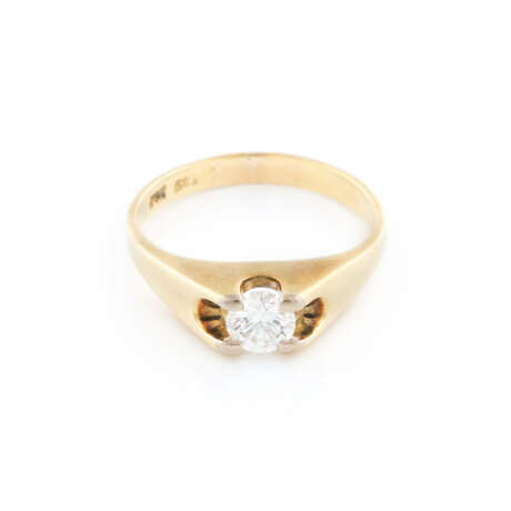 RING MIT BRILLANT-SOLITAIRE - photo 1