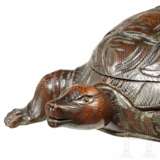 Hölzerne Deckeldose in Form einer Schildkröte, deutsch, Mitte 19. Jhdt. - photo 3
