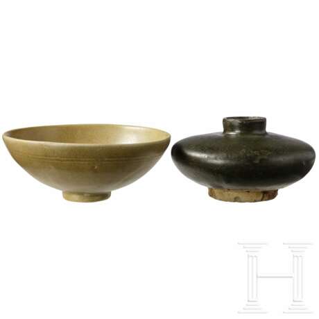 Teeschale und kleine Flaschen-Vase, China, wohl Song-Dynastie - Foto 8