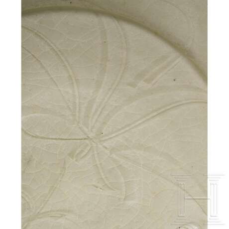 Elegante weiße Ding-Schale mit graviertem Dekor, nördliche Song-Dynastie (960 - 1127) - Foto 5