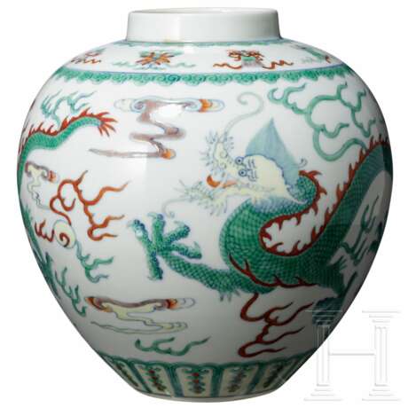 Doucai-Drachenvase mit Daoguang-Sechs-Zeichen-Marke - фото 1