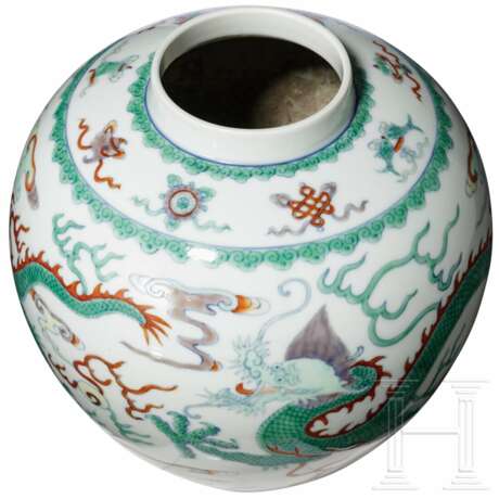 Doucai-Drachenvase mit Daoguang-Sechs-Zeichen-Marke - photo 4
