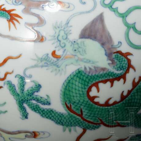 Doucai-Drachenvase mit Daoguang-Sechs-Zeichen-Marke - photo 5