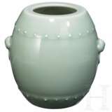 Trommelförmige Seladon-Vase mit Jiaqing-Marke - photo 1