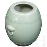 Trommelförmige Seladon-Vase mit Jiaqing-Marke - photo 3