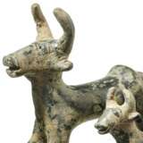 Ein Paar Bronze-Stiere, Kaluraz, Gilan, Nord-Iran, 3. Jtsd. v. Chr. - фото 5