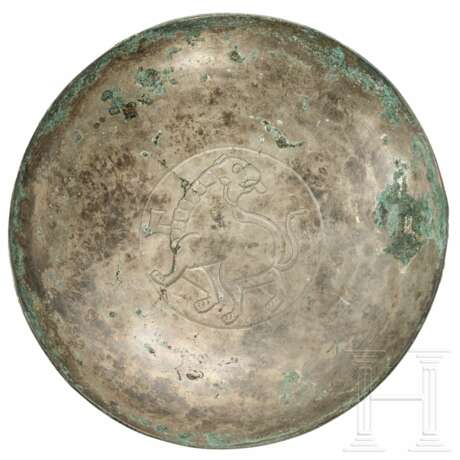 Silberschale mit Panther, achämenidisch, 5. Jhdt. v. Chr. - фото 2