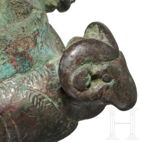 Keulenkopf mit vier Widderköpfen, Luristan, Westiran, 10. - 8. Jhdt. v. Chr. - фото 6