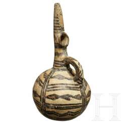 Helladische Kugelflasche mit langem Ausguss, Griechenland/Zypern, 2. Jtsd. v. Chr.