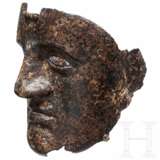 Eiserne Gesichtsmaske eines römischen Soldaten, 1. Jhdt. - Foto 6