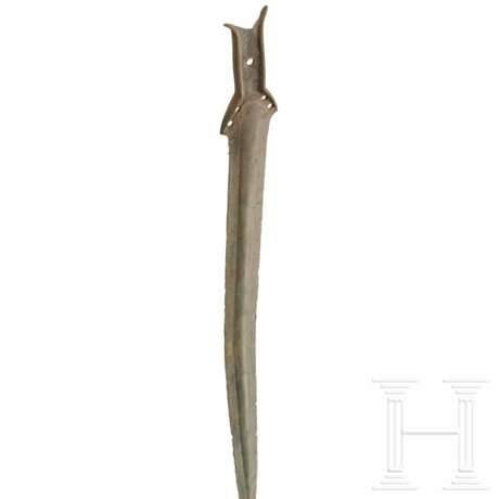 Griffzungenschwert, deutsch, Urnenfelderzeit, ca. 1000  v. Chr. - photo 4