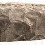 Große Steinaxt mit rundem Nacken, nordostdeutsch, 4. - 3. Jtsd. v. Chr. - Foto 3