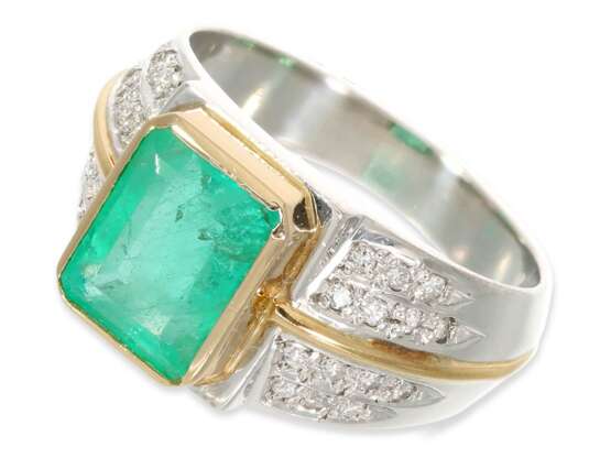 Ring: neuwertiger Bicolor-Smaragdring von ca. 2,16ct, Platin/18K Gold - photo 1