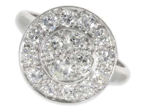 Ring: attraktiver Weißgoldring mit Diamantbesatz insgesamt ca. 1,41ct, 14K Gold - photo 1
