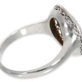 Ring: attraktiver Weißgoldring mit Diamantbesatz insgesamt ca. 1,41ct, 14K Gold - Foto 4