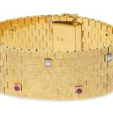Ring: außergewöhnliches, breites und schweres vintage Rubin/Brillant-Goldschmiedearmband, 18K Gelbgold - фото 2