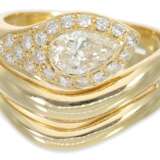 Ring: attraktiver italienischer Designerring in Schlangenform mit Diamant- und Brillantbesatz von insgesamt ca. 0,9ct, 18K Gold - photo 3
