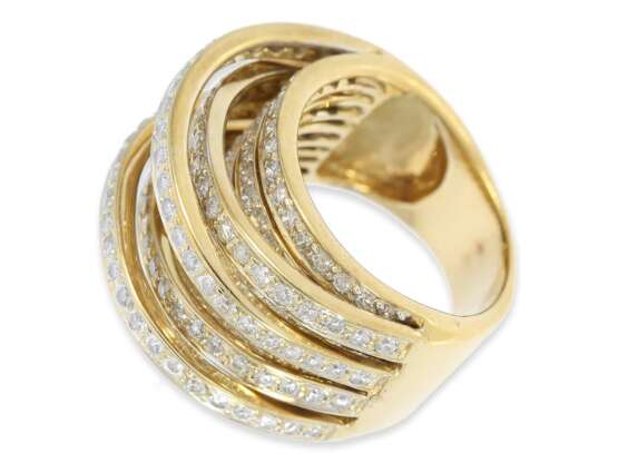 Ring: hochdekorativer Brillantring von insgesamt ca.2,6ct, 18K Gold - Foto 3