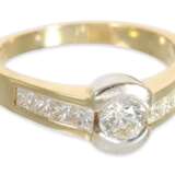 Ring: attraktiver vintage Brillantring, insgesamt 0,96ct, incl. Zertifikat,18K Gold - Foto 2