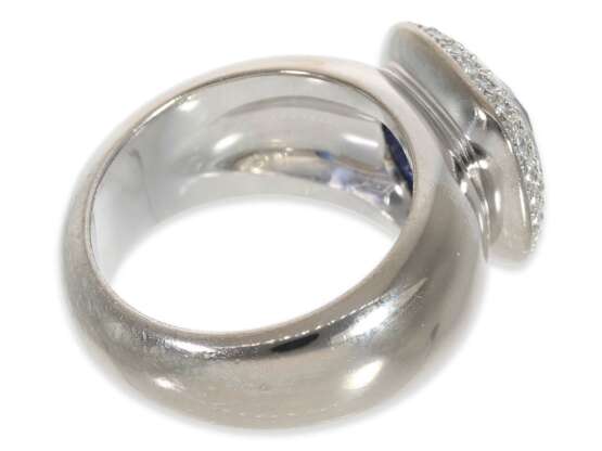Ring: nahezu neuwertiger, sehr massiver Tansanitring mit Brillanten, insgesamt ca. 3,1ct, 18K Gold - photo 5