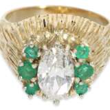 Ring: sehr interessanter und ausgefallener vintage Smaragd/Brillant-Goldschmiedering, 18K Gold - фото 3