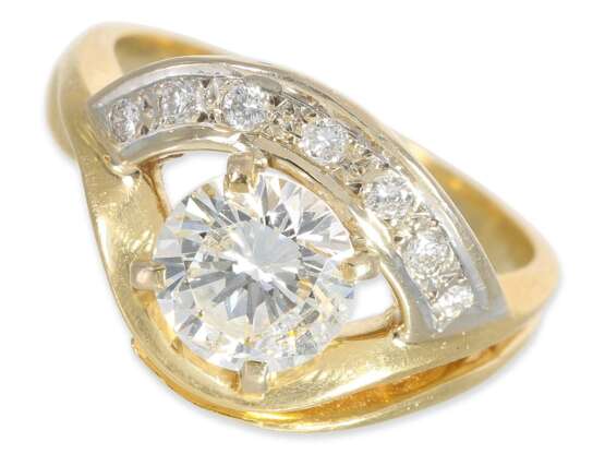 Ring: interessanter vintage Goldring mit einem Brillanten von ca. 1,55ct, 18K Gold - photo 1