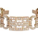 Armband: ausgesprochen schönes und sehr luxuriöses Goldschmiedearmband in antikem Stil, vollständiger Diamant-Besatz, individuelle russische Handarbeit, ca. 25ct - photo 1