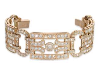 Armband: ausgesprochen schönes und sehr luxuriöses Goldschmiedearmband in antikem Stil, vollständiger Diamant-Besatz, individuelle russische Handarbeit, ca. 25ct
