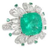 Ring:exquisiter, ungetragener und ehemals sehr teurer Smaragd/Diamantring, kolumbianischer Smaragd von 7,38ct, IGI-Expertise - photo 2