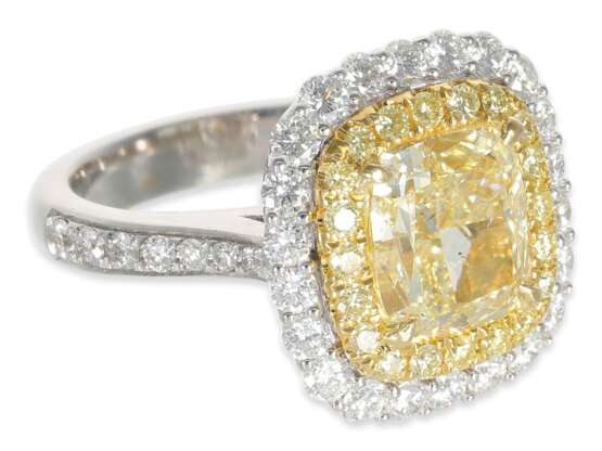 Ring: neuwertiger, sehr wertvoller Brillantring mit gelbem Diamanten von ca. 3,01ct, 18K Gold - photo 4