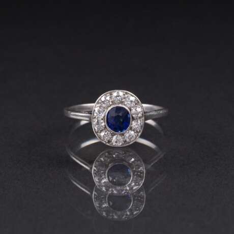 Zierlicher Jugendstil Saphir-Diamant-Ring. - фото 1