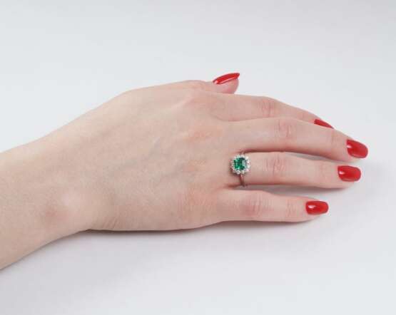 Smaragd-Brillant-Ring. - Foto 2