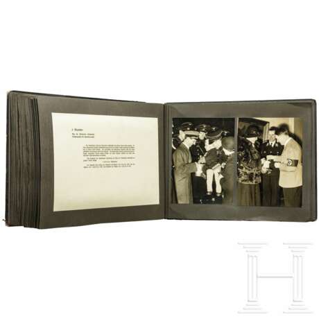 Geschenk-Fotoalbum der Partei 1937 mit 56 großformatigen Fotos und Textblättern - Foto 16