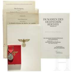 Deutsche Verdienstmedaille mit Schwertern in Silber