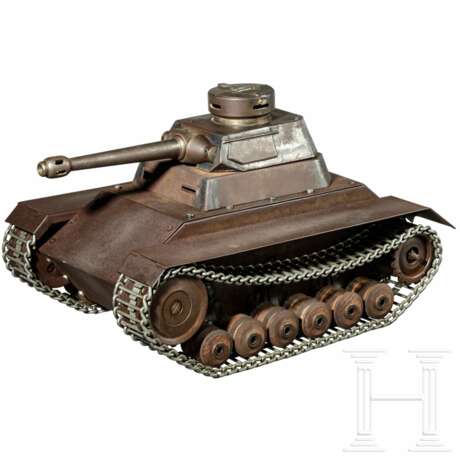 Großes Modell eines deutschen Panzerkampfwagens IV, gebaut um 1943 - photo 2