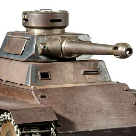 Großes Modell eines deutschen Panzerkampfwagens IV, gebaut um 1943 - Foto 7