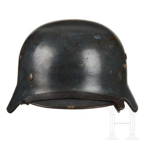 Stahlhelm M 35 der Luftwaffe mit beiden Abzeichen - Foto 9