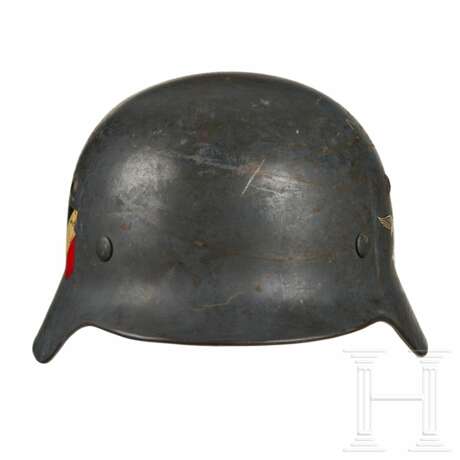 Stahlhelm M 35 der Luftwaffe mit beiden Abzeichen - Foto 3