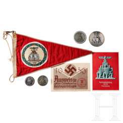 Kleine Sammlung Abzeichen und Erinnerungsstücke an den Reichsparteitag 1936