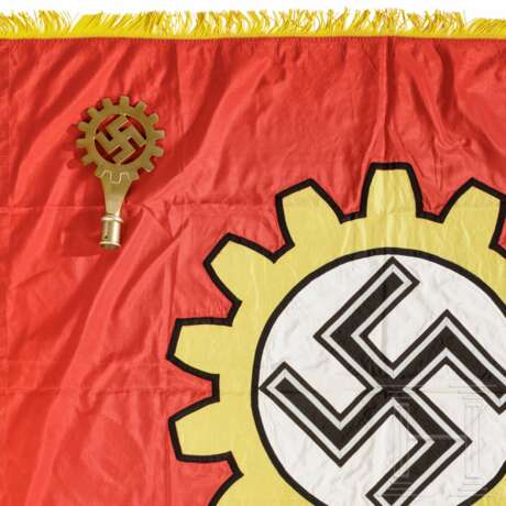 Fahne für NS-Musterbetriebe der Deutschen Arbeitsfront (DAF) - Foto 6