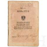 Albert Göring (1895 - 1966) - Reisepass und persönliche Dokumente aus der Nachkriegszeit, dabei ausführliche Beschlagnahme-Aufstellung von Emmy Göring und ihrer Schwester Elsa - Foto 2