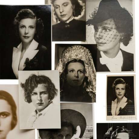Leni Riefenstahl - zwölf Fotokarten, eine mit Signatur - photo 3