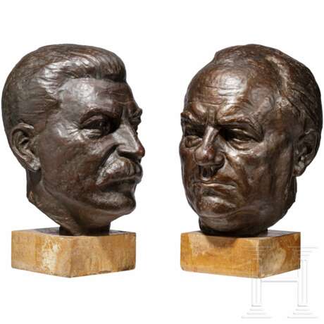 Zwei große Portraitköpfe von Stalin und Wilhelm Pieck, um 1950 - photo 2