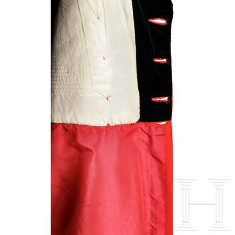 Uniformensemble eines Angehörigen des Souveränen Malteserordens, 20. Jhdt. - фото 11