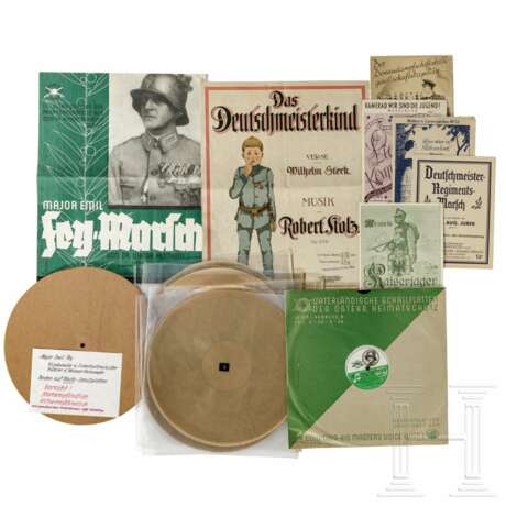 Major Emil Fey - Schallplatte "Der Fey-Marsch" mit Notenblatt sowie sieben Reden auf Wachs-Schallplatten - Foto 1